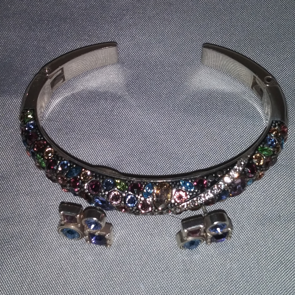 Bracelet/Earrings